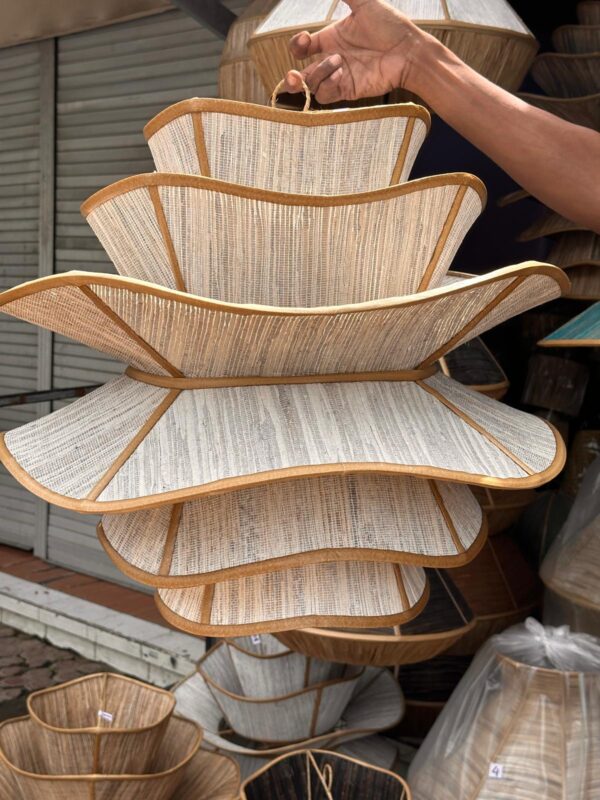 suspension beige bloom